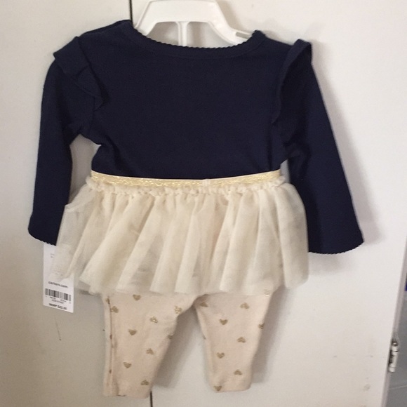 Carters baby 2 piece outfit - Picture 2 of 6